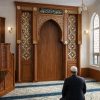 Mihrab Masjid mewah