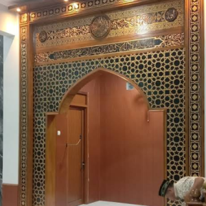 Mihrab Imam Kayu Jati